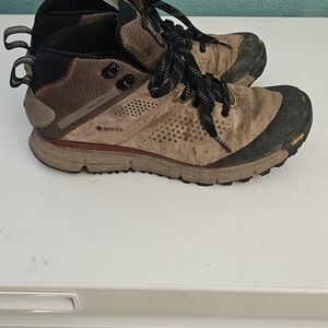 Danners GORE-TEX Men's Athletic Shoes - Brown and Black.